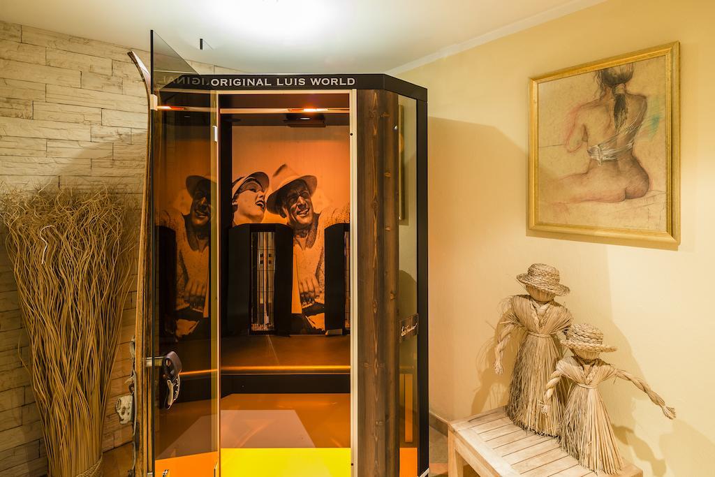 Vitalpina Hotel Magdalenahof Santa Maddalena in Casies Esterno foto